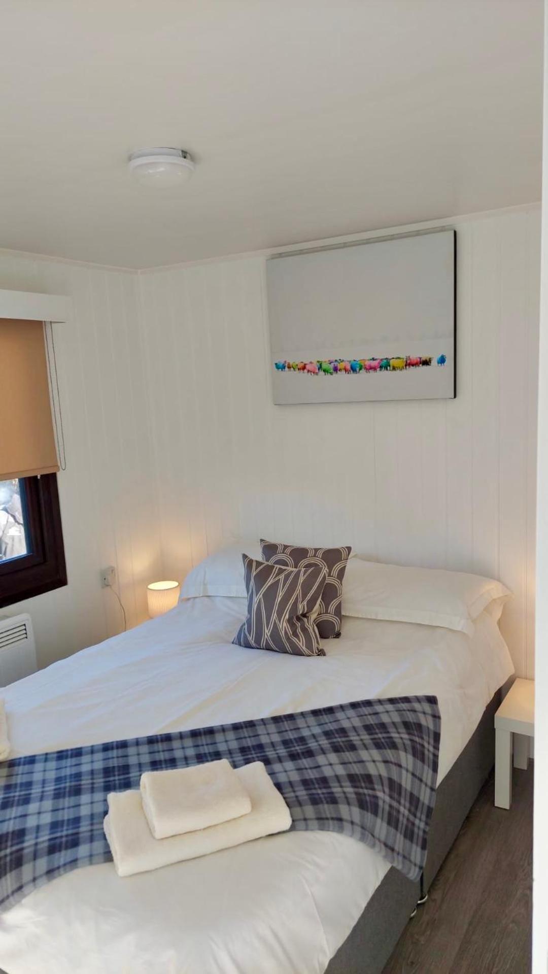 Lodge Cabin With Fabulous Views - Farm Holiday Stranraer Kültér fotó